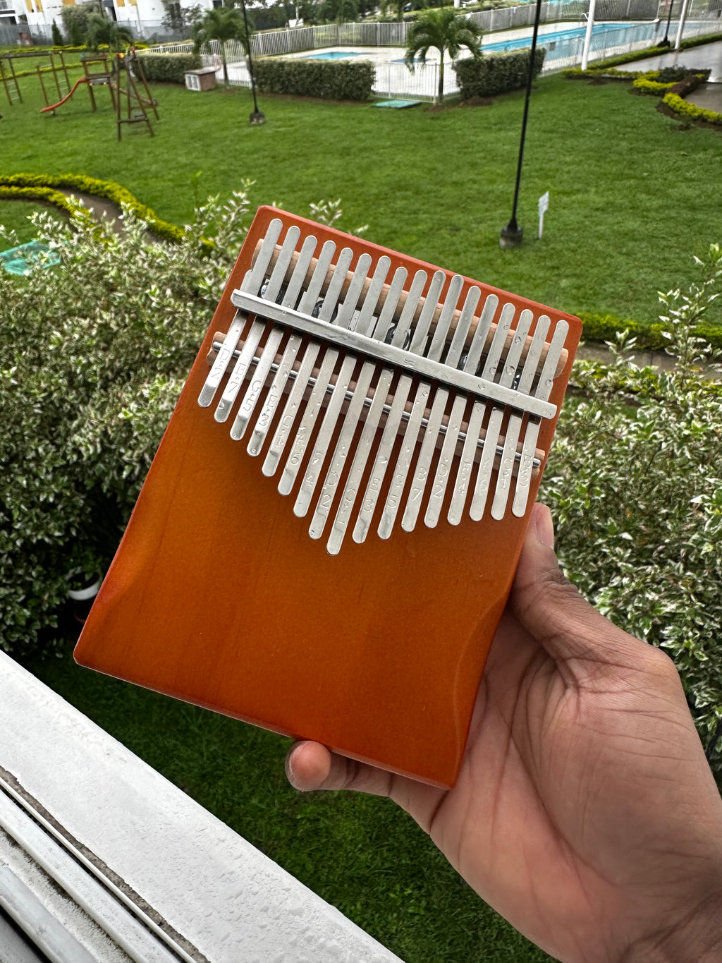 Kalimba Profesional 17 Teclas - Instrumento de Relajación y Meditación | Envío Gratis Colombia